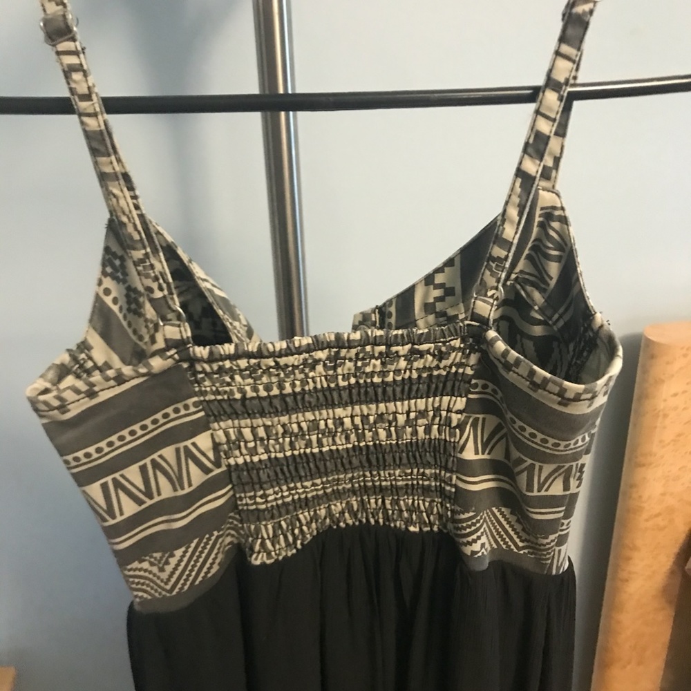 Aztec Pattern Maxi Dress - Picture 4 of 7